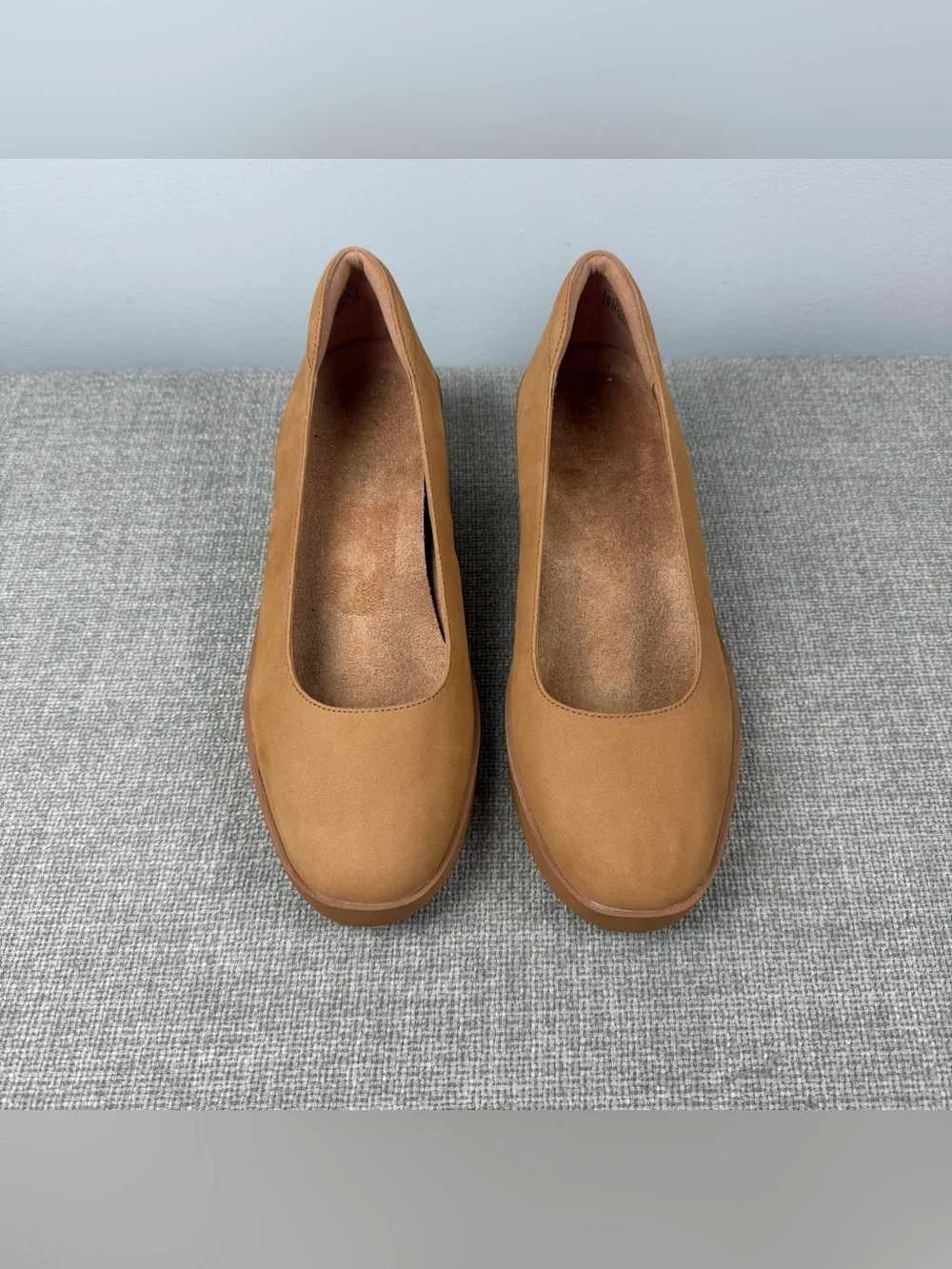 Vionic Sereno Womens Wedge Heel Comfort Pump Tan Suede Size 9 Office Career